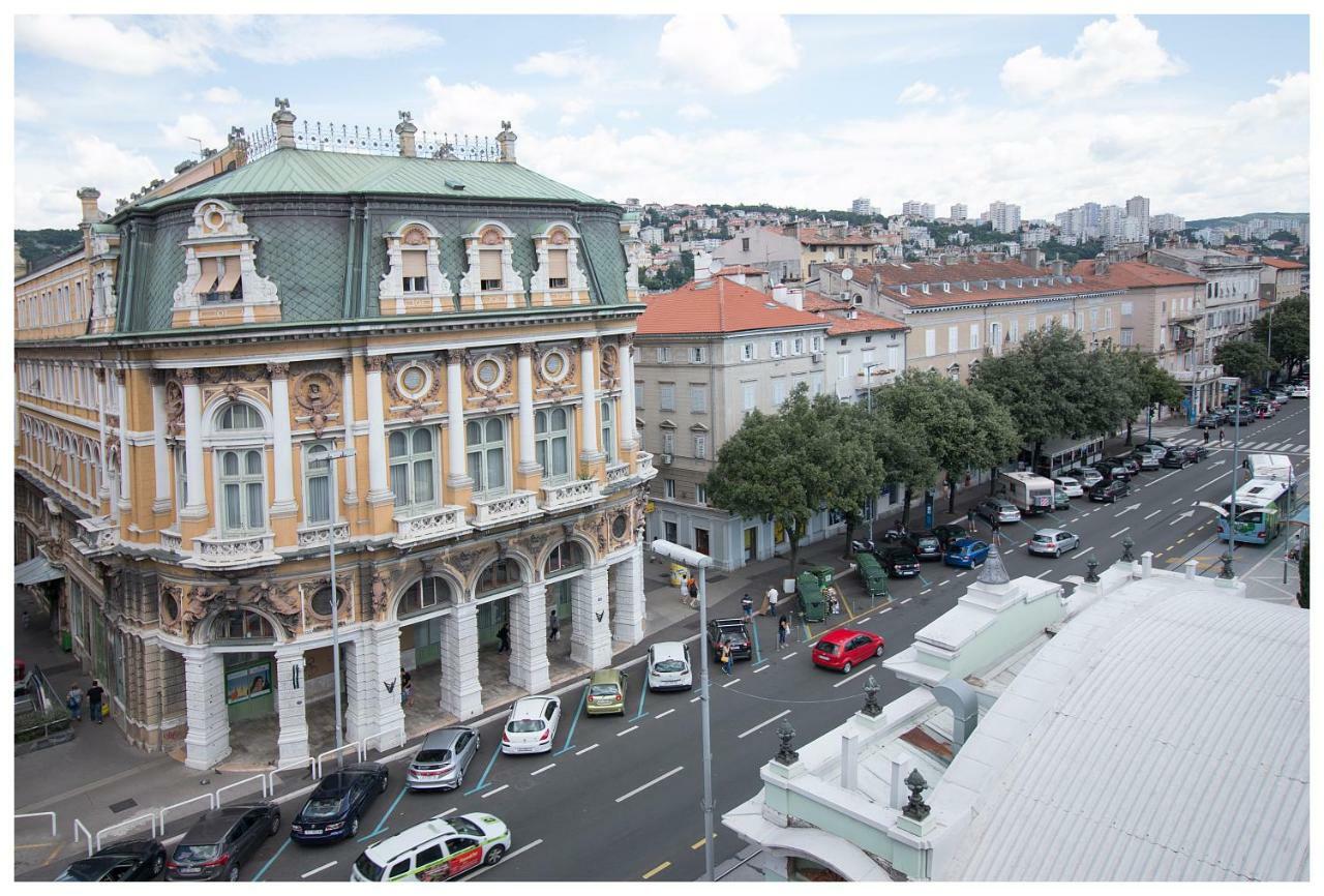 Stylish - Centre Apartment Theatre View Rijeka Exterior foto